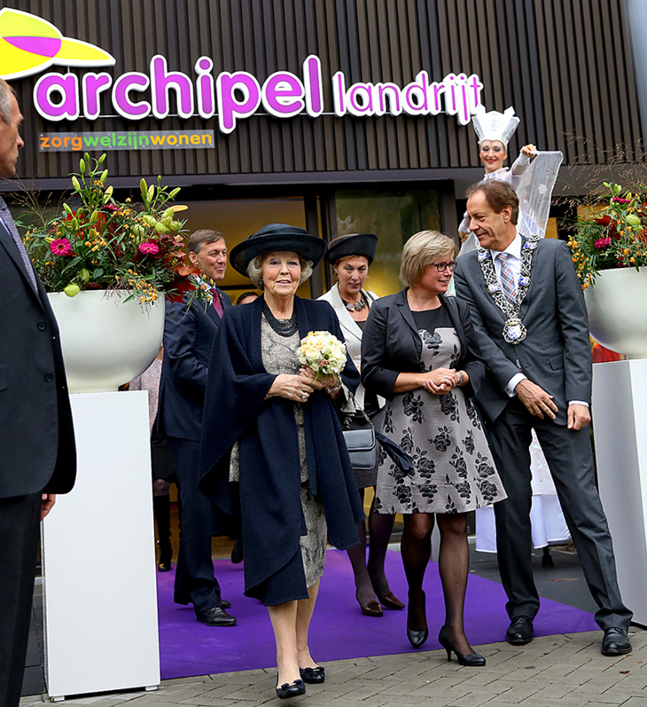 Prinses Beatrix opent Archipel Landrijt | Oostelbos Van den Berg